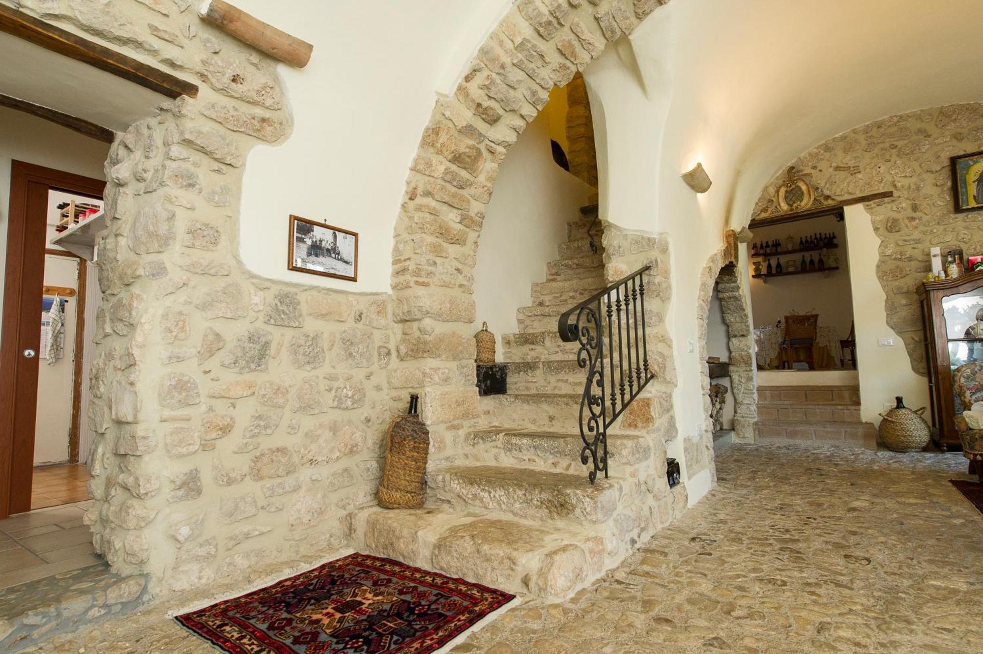 Agriturismo Masseria Pozzo Сперлонга Экстерьер фото