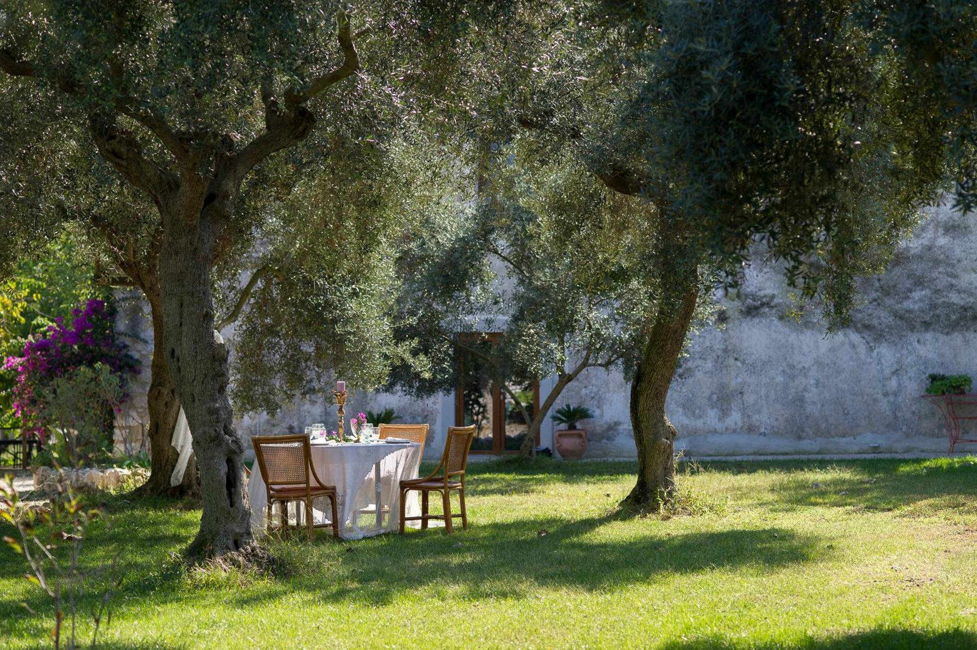 Agriturismo Masseria Pozzo Сперлонга Экстерьер фото