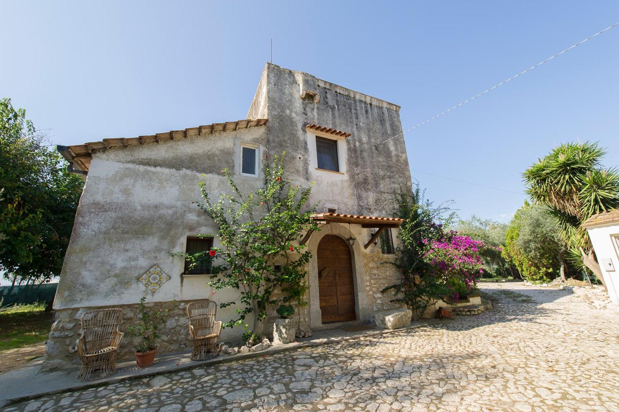 Agriturismo Masseria Pozzo Сперлонга Экстерьер фото