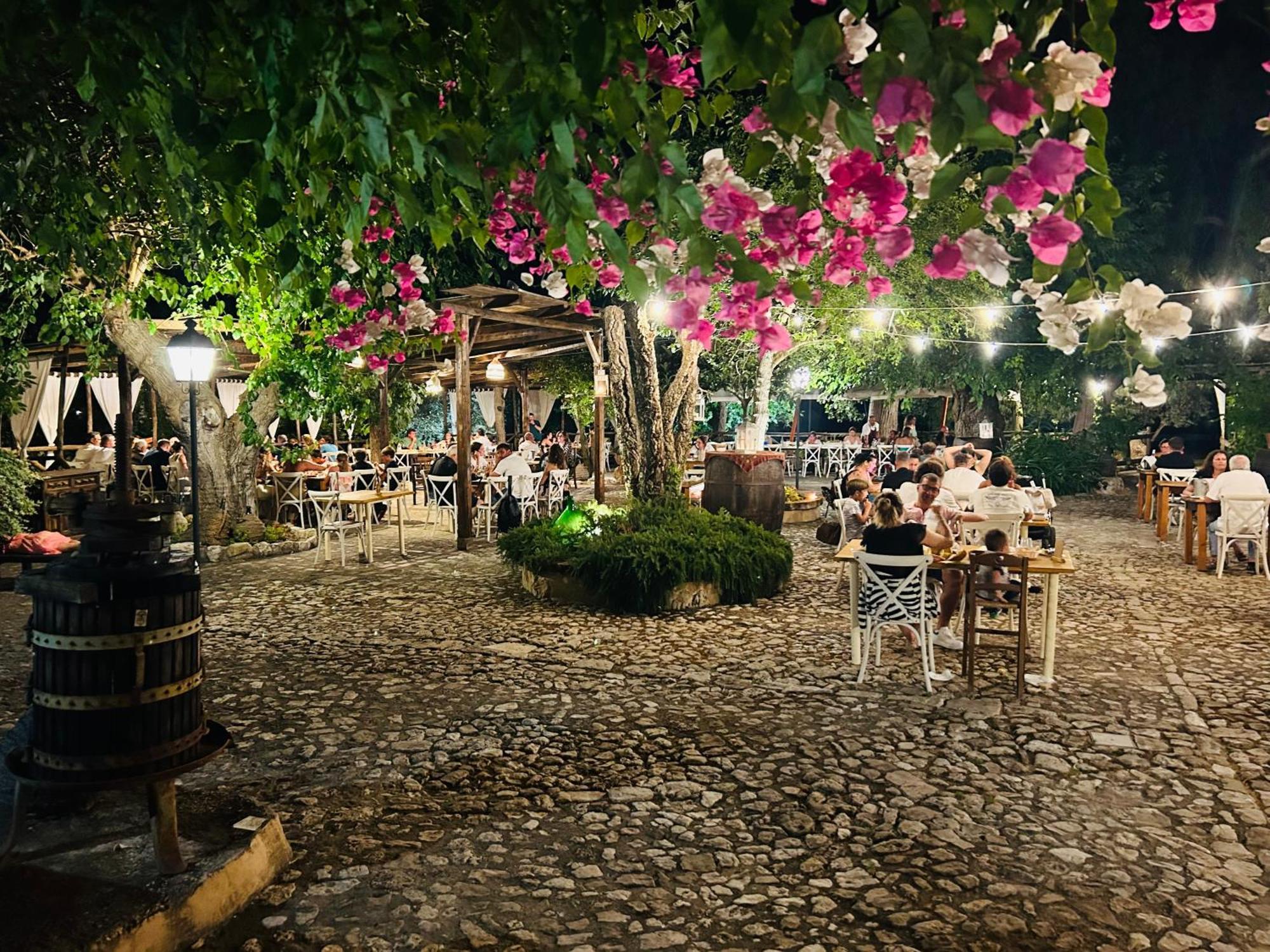 Agriturismo Masseria Pozzo Сперлонга Экстерьер фото